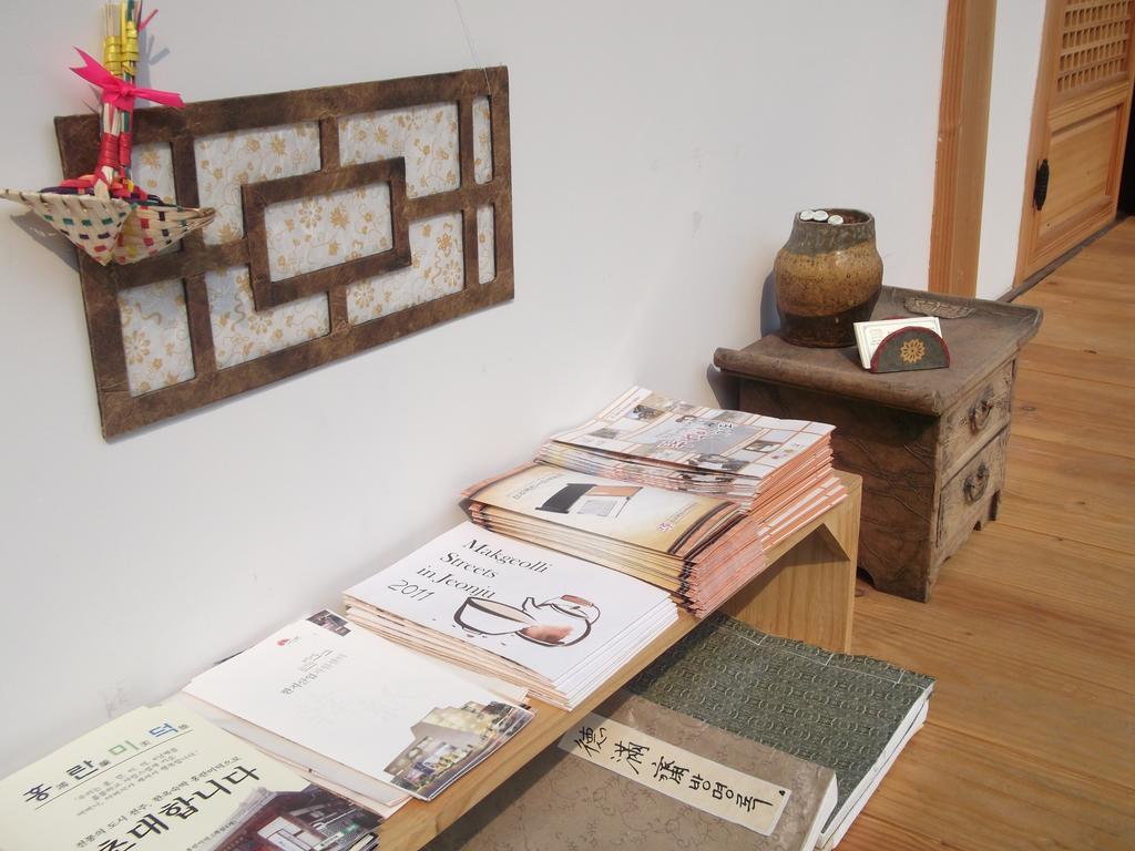Dukmanjae Hotel Jeonju Eksteriør billede