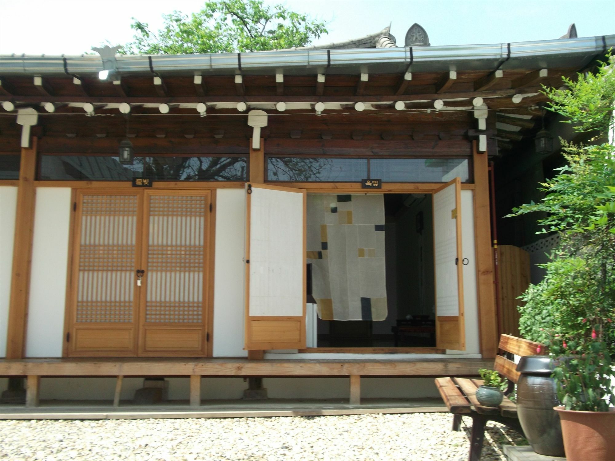 Dukmanjae Hotel Jeonju Eksteriør billede